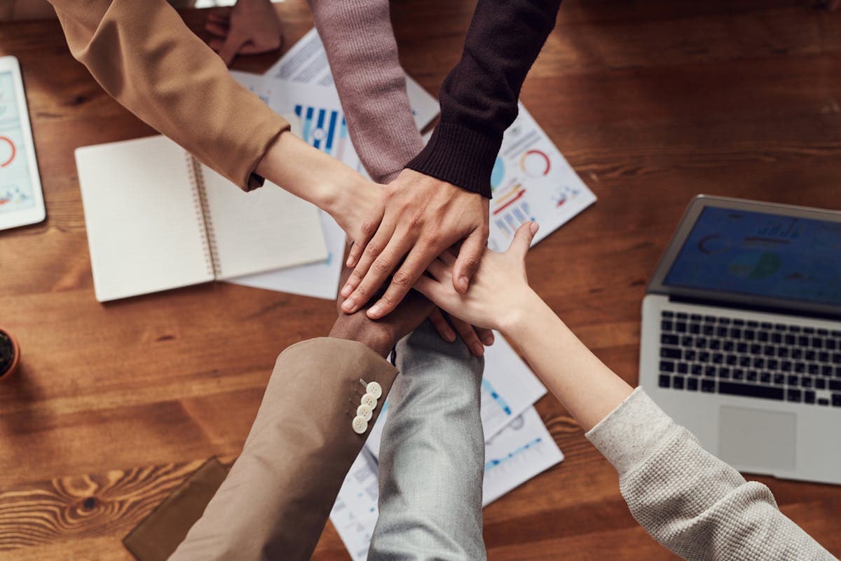 Maritime professionals collaborating — IMB Class team